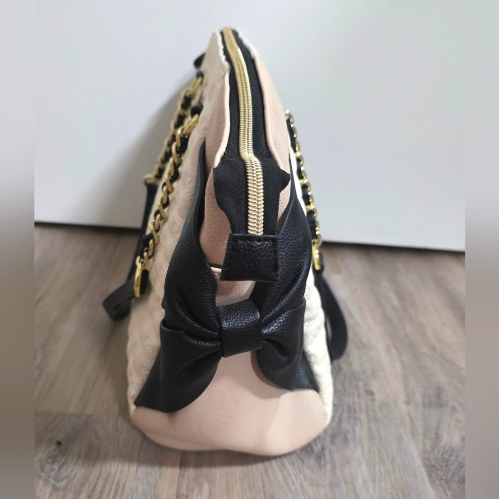 Betsey Johnson Quilted Colorblock Tote Bag - Gently Used - Picture 4 of 14